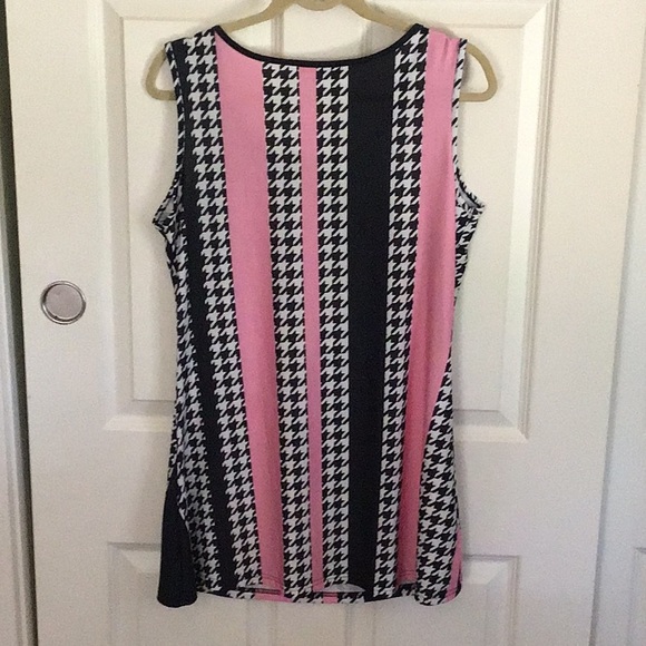 Checkerboard Tunic - Picture 2 of 2